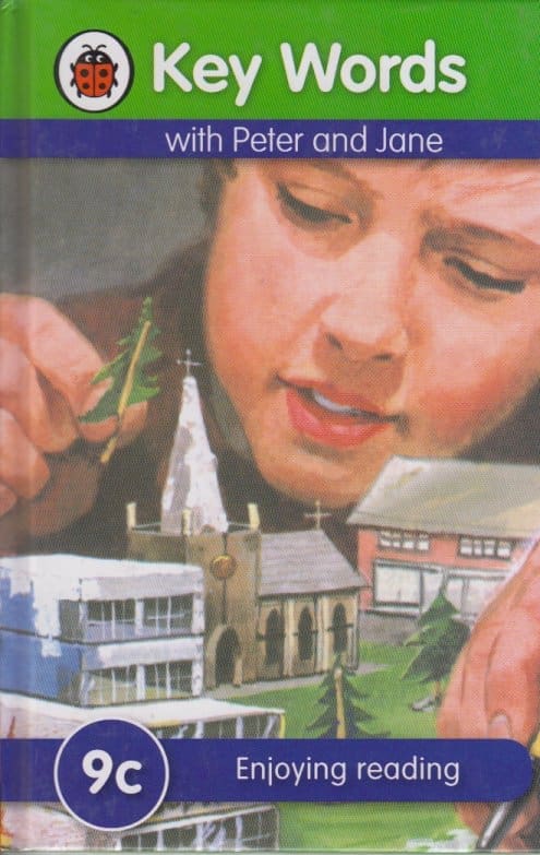 KEY WORDS WITH PETER AND JANE: ENJOYING READING cover